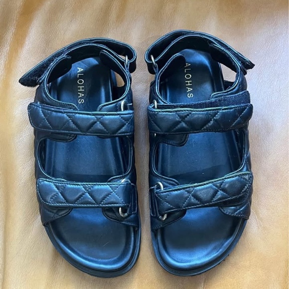 ALOHAS Black Leather - Womens 38 (8) - Picture 2 of 7